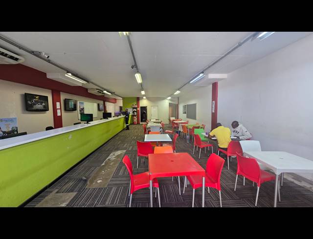 160M² BUILDING TO LET IN BALLITO CENTRAL